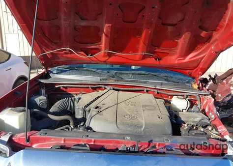 2015 Toyota Tacoma Base V6 из США, поврежденный, VIN 3TMLU4EN0FM174847